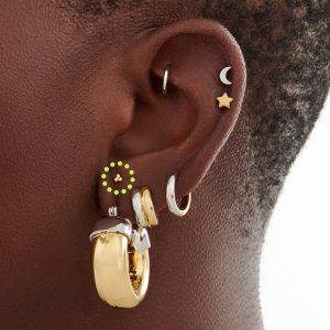 Alternative view of Beaded Triad Stud