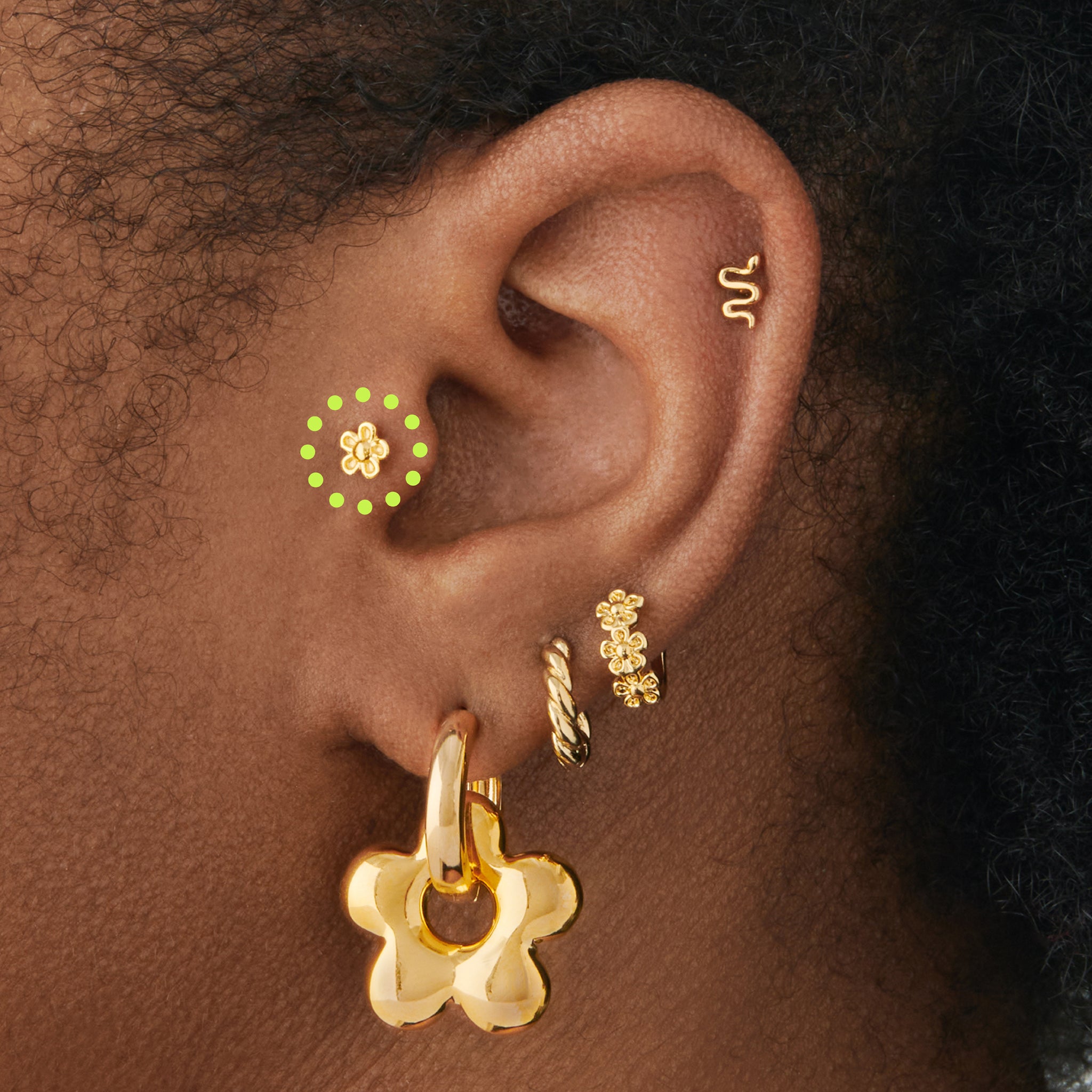 Daisy Flower Stud - Image 2