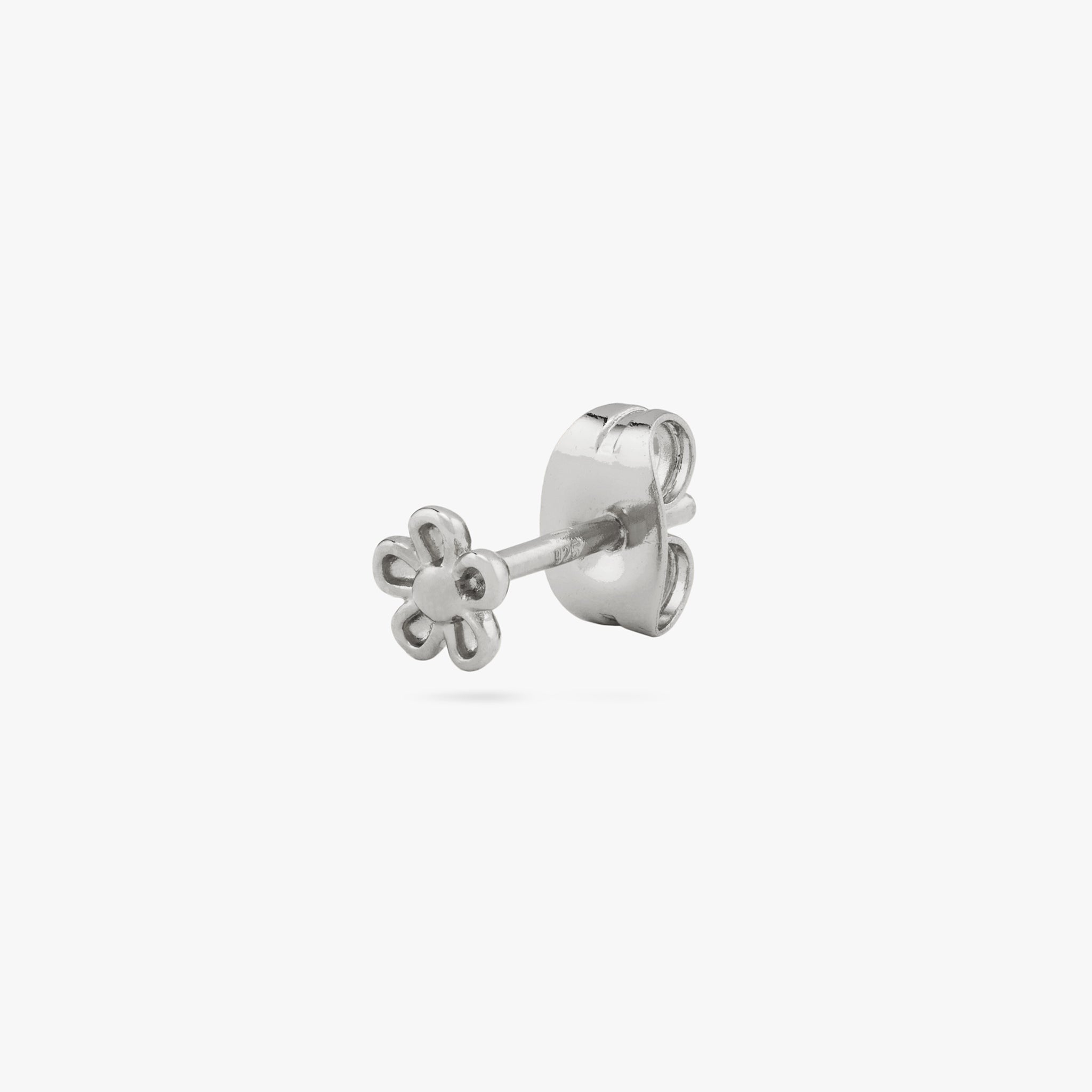 Daisy Flower Stud - Image 7