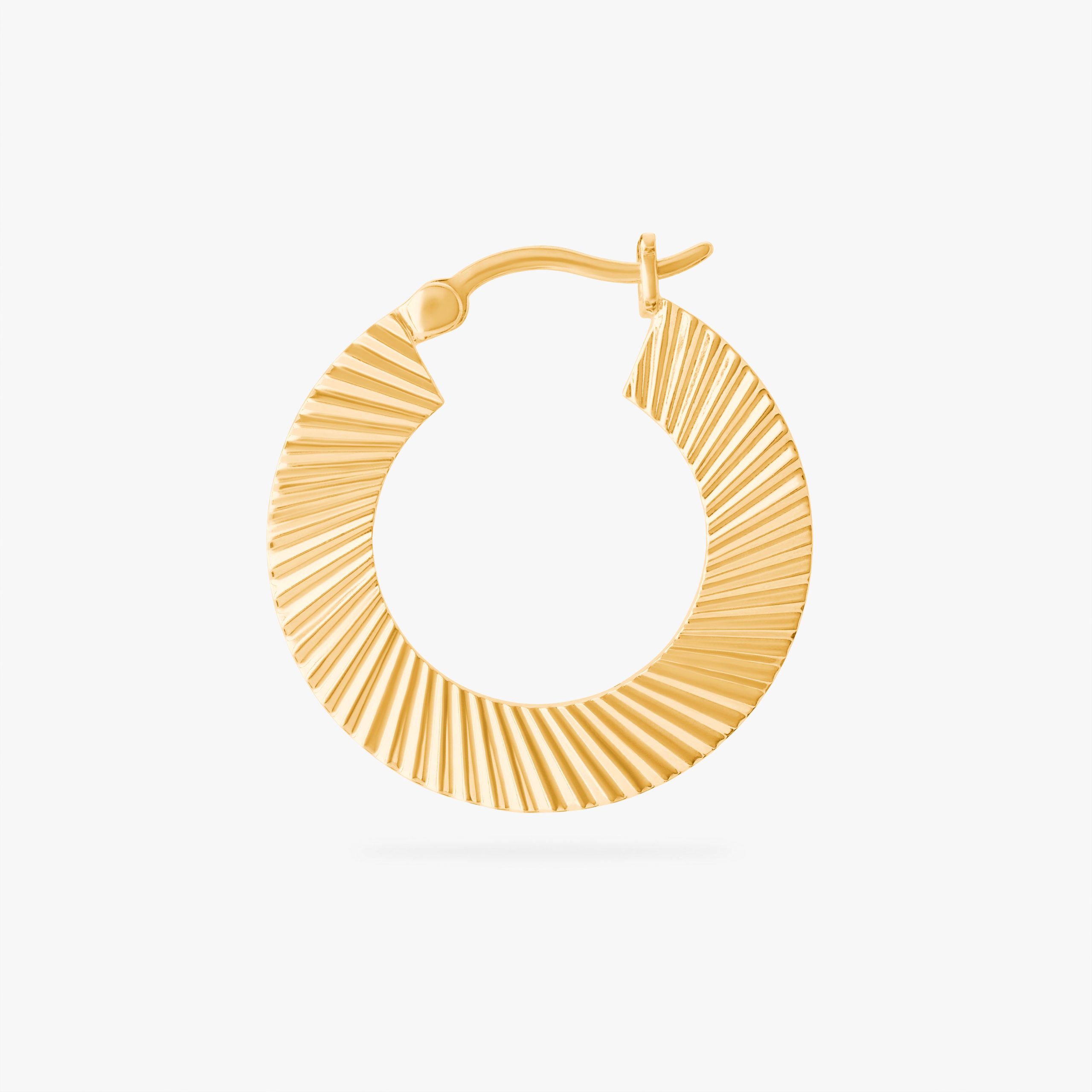 Fluted Crescent Hoop - Image 3
